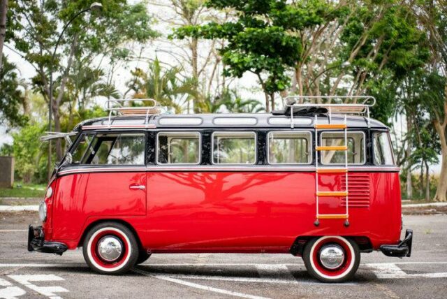 Volkswagen bus restoration samba (17)