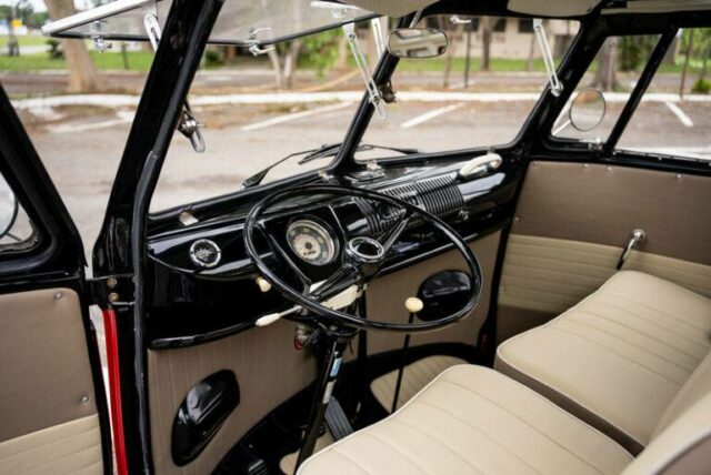 Volkswagen bus restoration samba (20)
