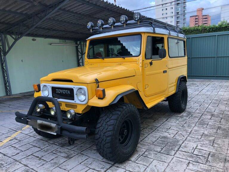 1988 Toyota Bandeirante with Mercedes 608 engine, 4x4 with low gear, new 33” tires, and refreshed interior