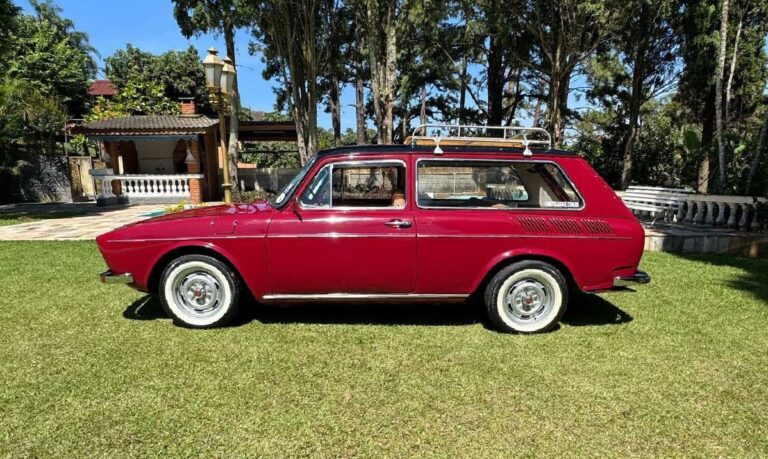 Volkswagen Variant 1974 (1)